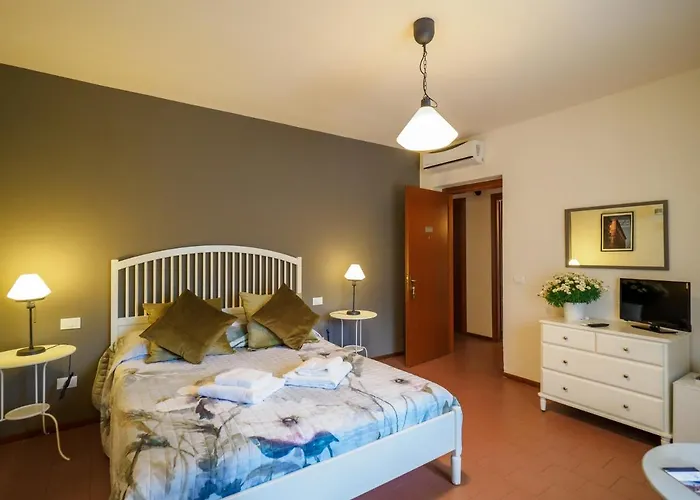 Da Caran With Ac Pensionat La Spezia